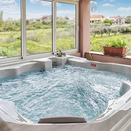 Feriehus Amazing In Zadar