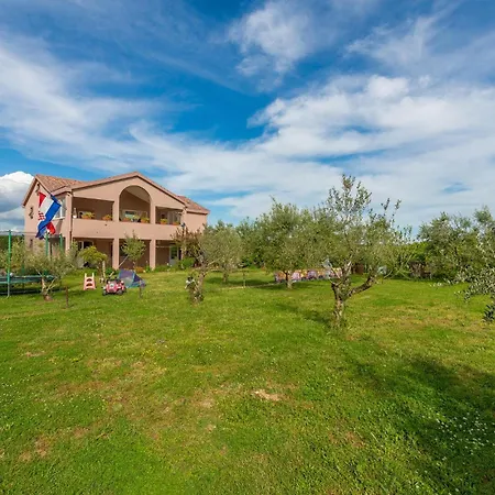 Cozy In With Wifi Holiday home Zadar