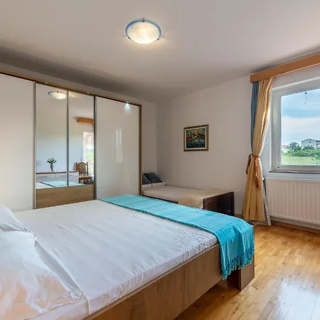 Holiday home Cozy In With Wifi
